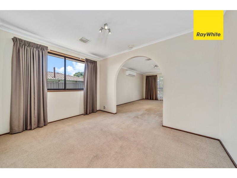 8 Turriff Street, Chisholm ACT 2905