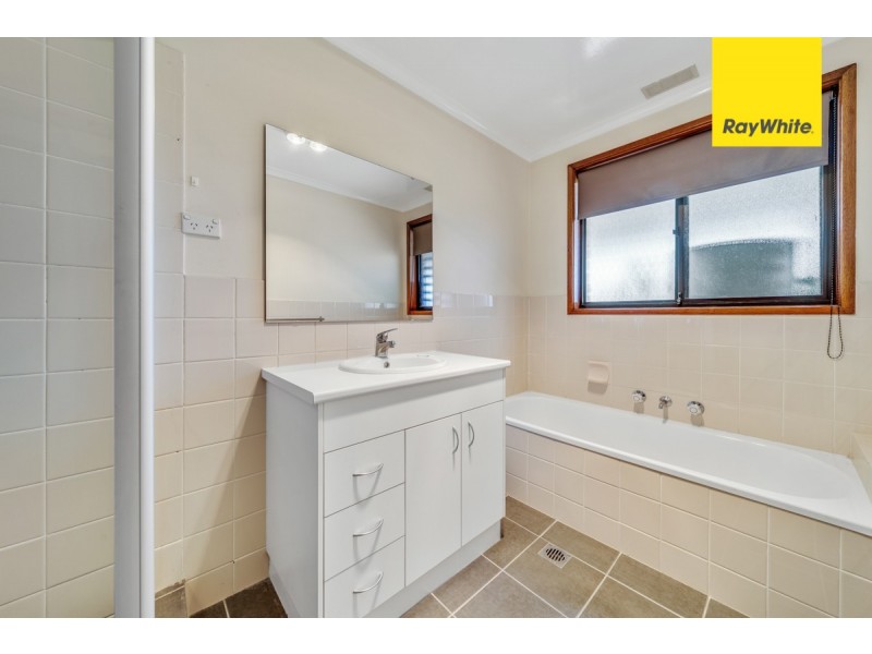 8 Turriff Street, Chisholm ACT 2905