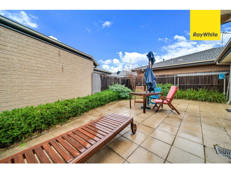 1 Jeff Snell Crescent, Dunlop ACT 2615