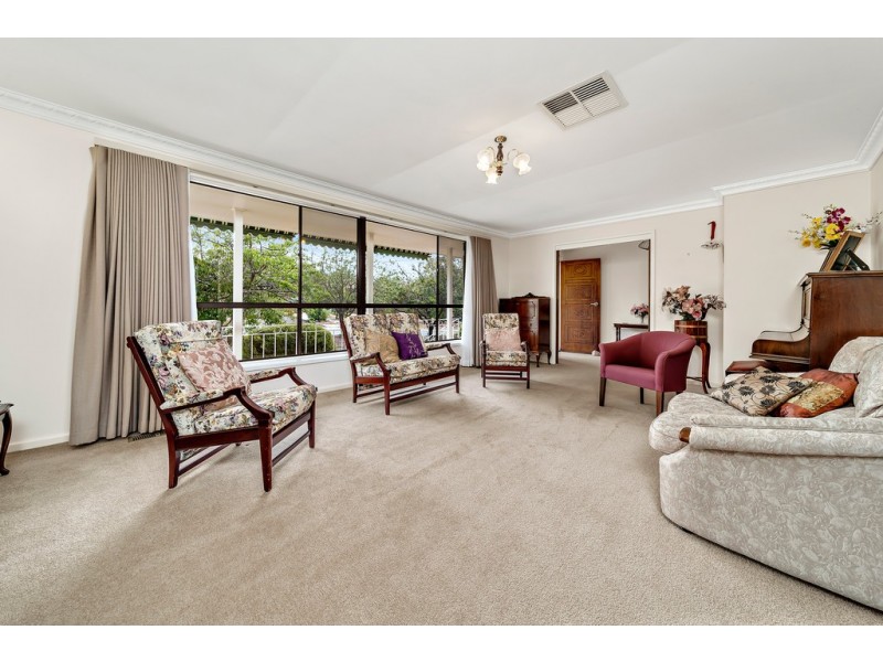 40 McCabe Crescent, Holt ACT 2615