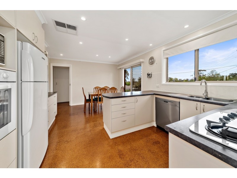 40 McCabe Crescent, Holt ACT 2615