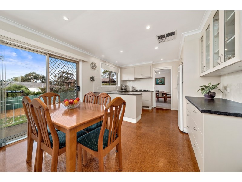 40 McCabe Crescent, Holt ACT 2615