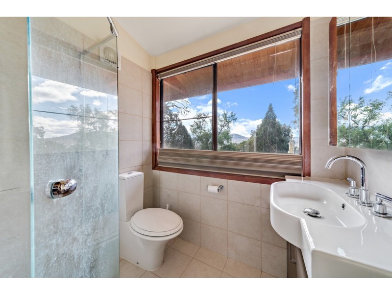 65 Learmonth Drive, Kambah ACT 2902