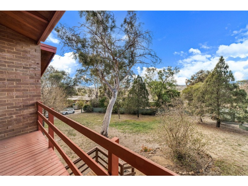 65 Learmonth Drive, Kambah ACT 2902