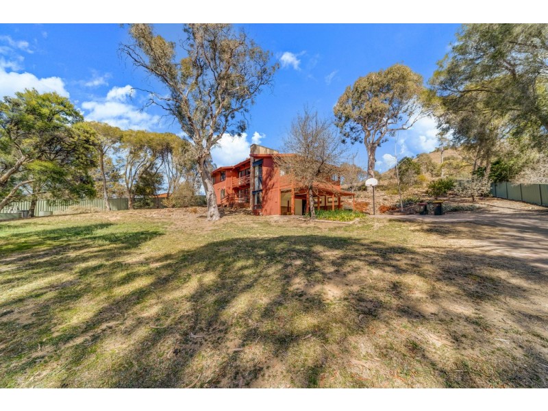65 Learmonth Drive, Kambah ACT 2902
