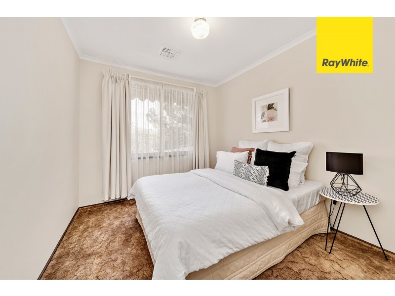 27 Fitzhardinge Crescent, Evatt ACT 2617