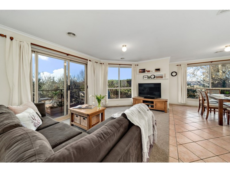 2 Pomeroy Street, Dunlop ACT 2615