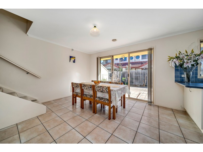 25/14 Federal Highway, Watson ACT 2602