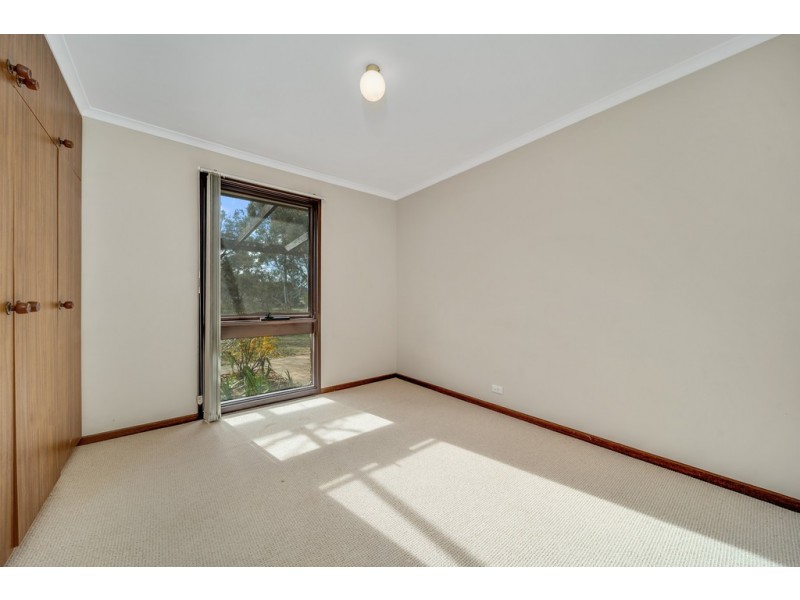 27 Lyall Crescent, Kambah ACT 2902