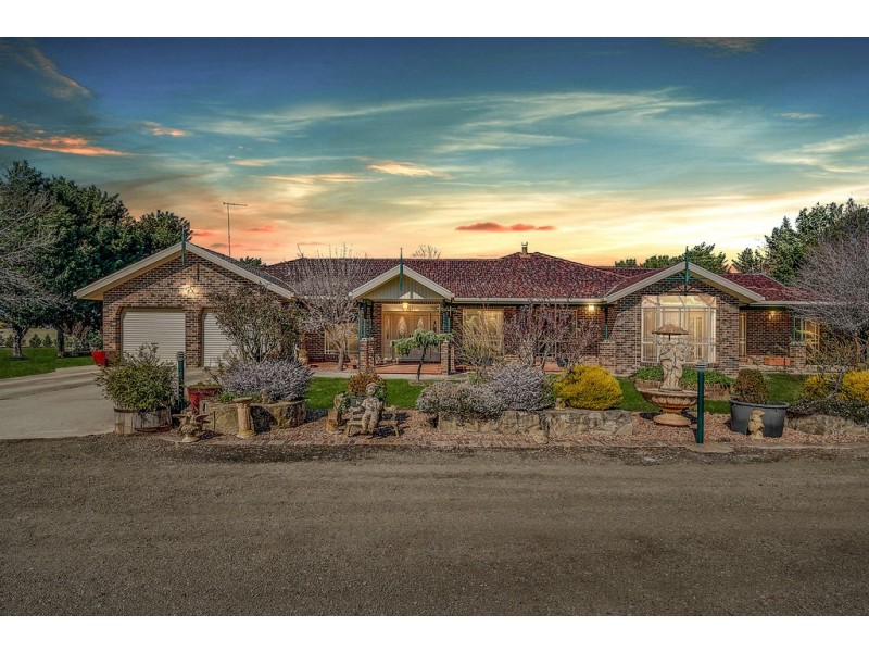 765 Spring Range Road, Springrange NSW 2618
