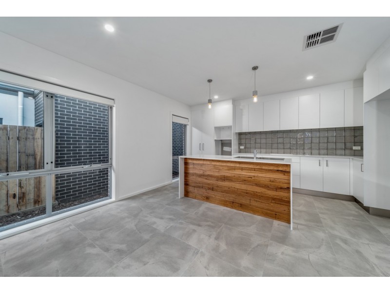87 Lionel Rose Street, Holt ACT 2615
