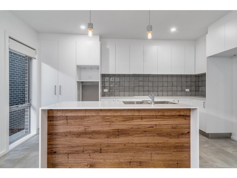 87 Lionel Rose Street, Holt ACT 2615