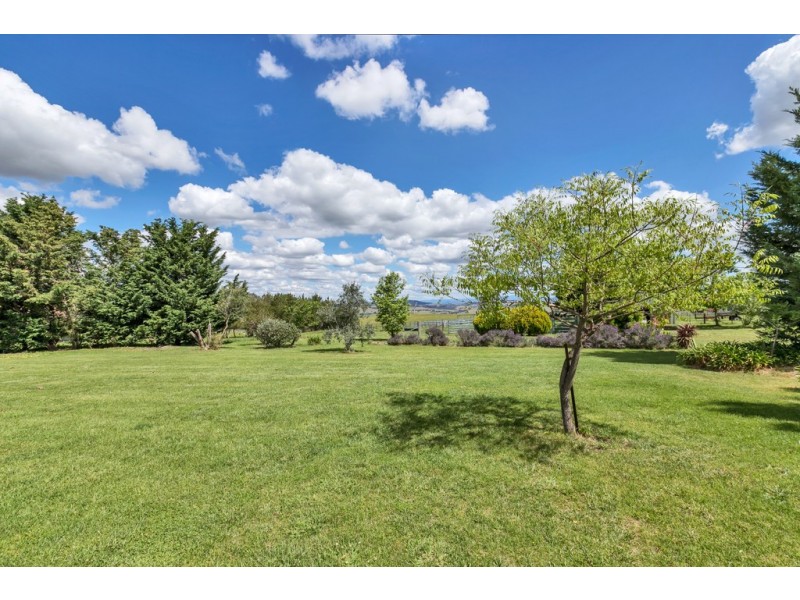 2963 Dog Trap Road, Jeir NSW 2582