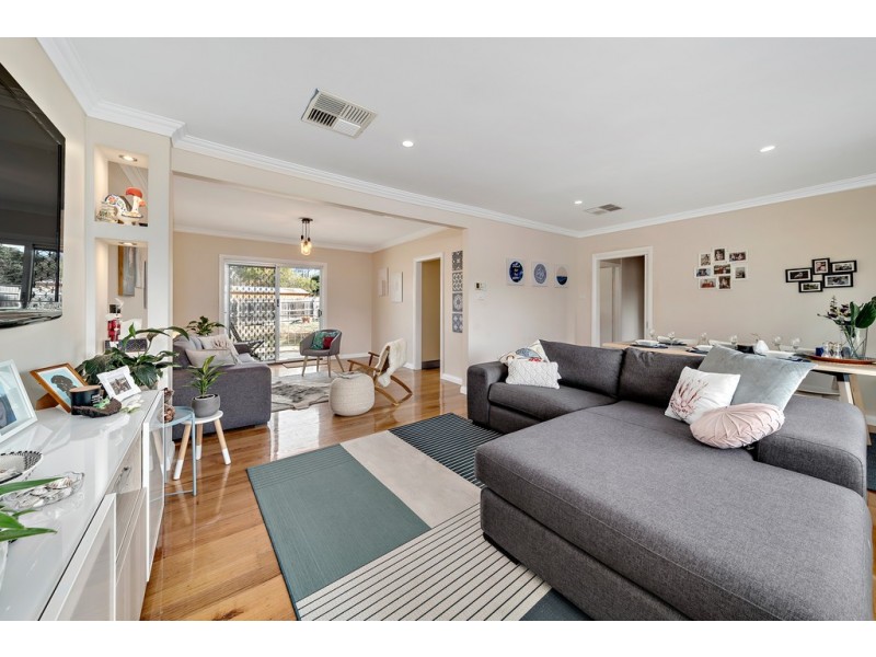 11 Arndell Street, Macquarie ACT 2614