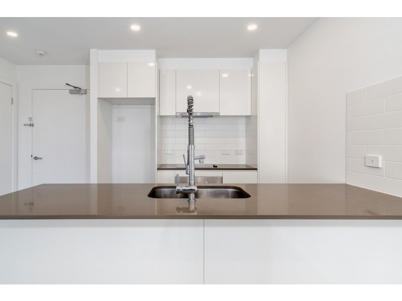 14/2 Manning Clarke Crescent, Franklin ACT 2913