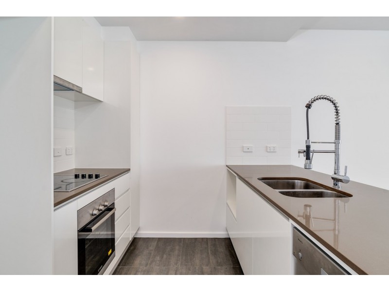 14/2 Manning Clarke Crescent, Franklin ACT 2913