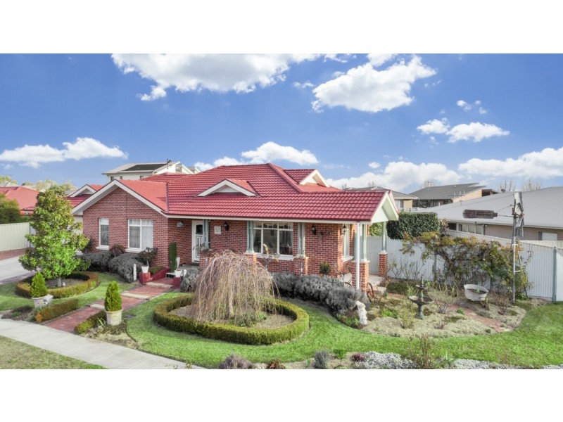 52 Percy Begg Circuit, Dunlop ACT 2615