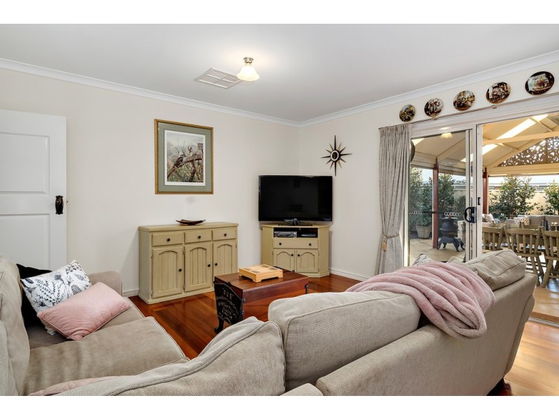 52 Percy Begg Circuit, Dunlop ACT 2615