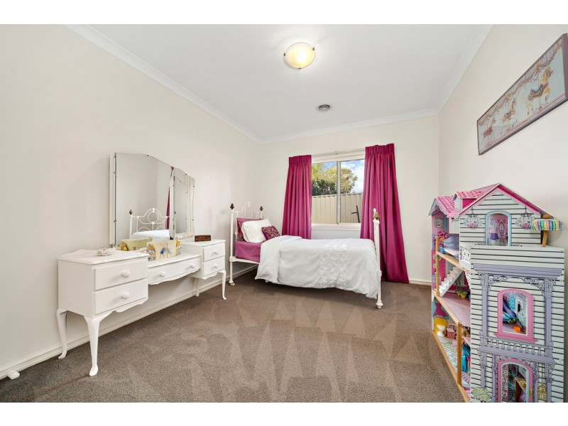 52 Percy Begg Circuit, Dunlop ACT 2615