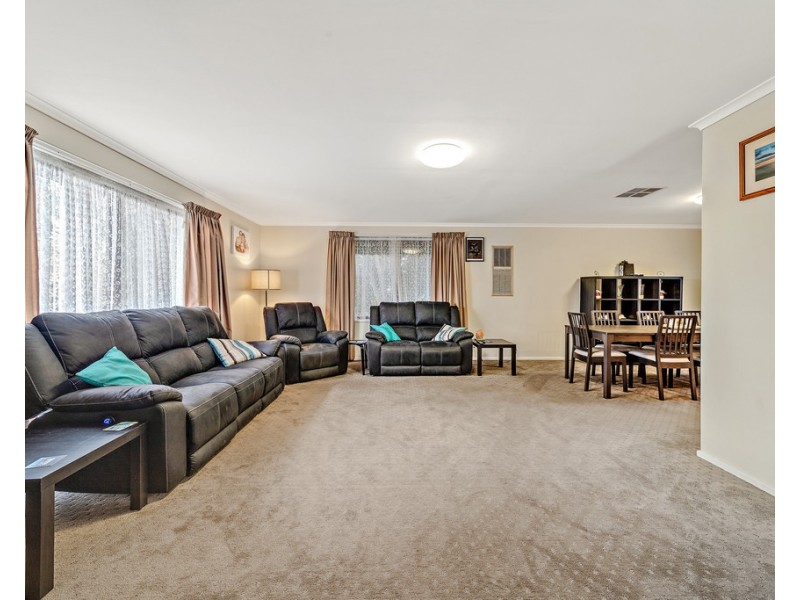 18 Nott Street, Fraser ACT 2615