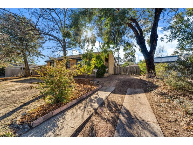 100 Clive Steele Avenue, Monash ACT 2904