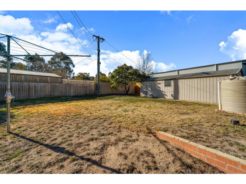 100 Clive Steele Avenue, Monash ACT 2904