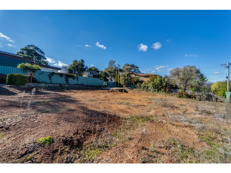 9 Linger Place, Melba ACT 2615