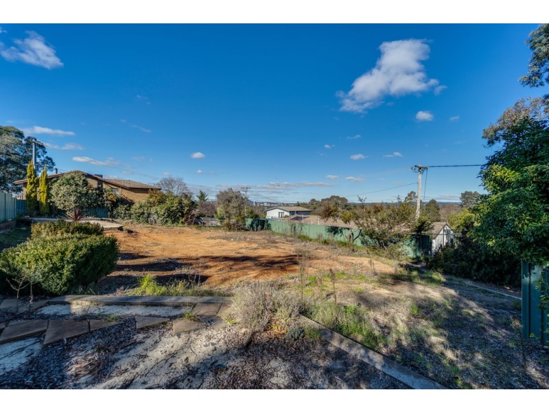 9 Linger Place, Melba ACT 2615