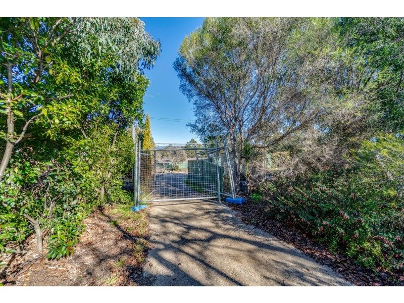 9 Linger Place, Melba ACT 2615