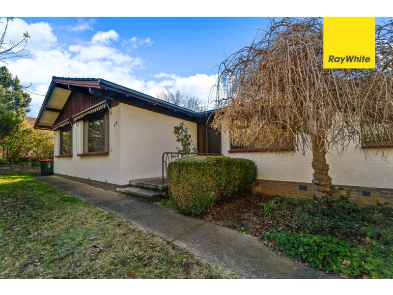 34 Williamson Street, Holder ACT 2611