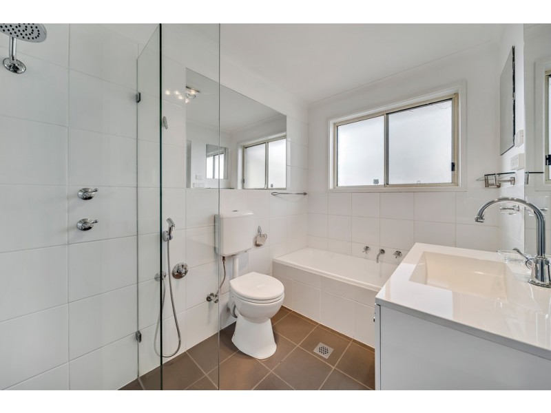 1 Tregellas Crescent, Banks ACT 2906