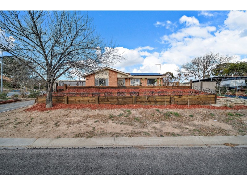 1 Tregellas Crescent, Banks ACT 2906