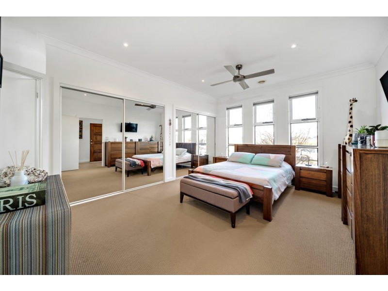 10 Carmody Street, Casey ACT 2913