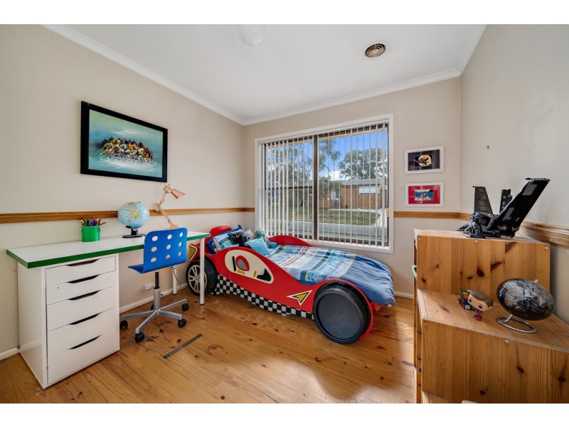 3 Pulleine Crescent, Macgregor ACT 2615