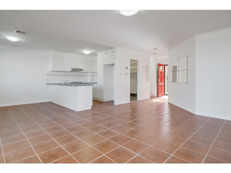 12/25 Aspinall Street, Watson ACT 2602