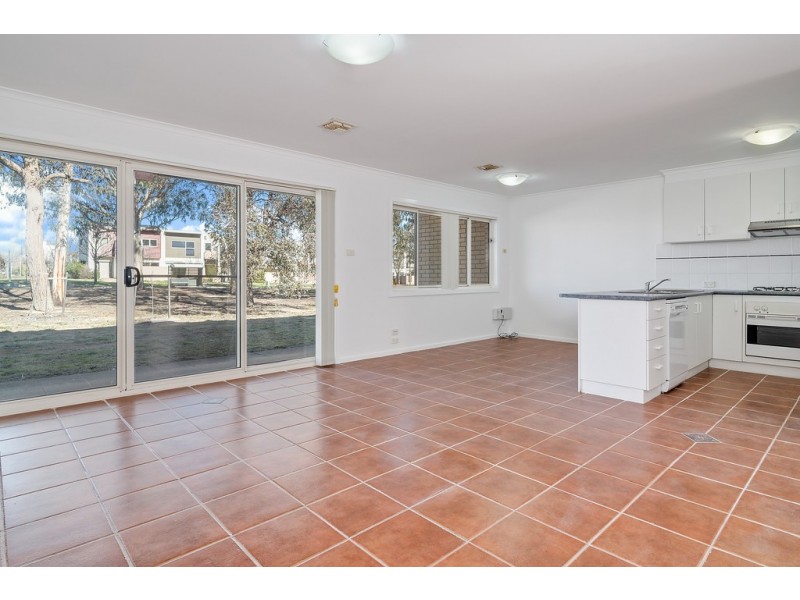 12/25 Aspinall Street, Watson ACT 2602