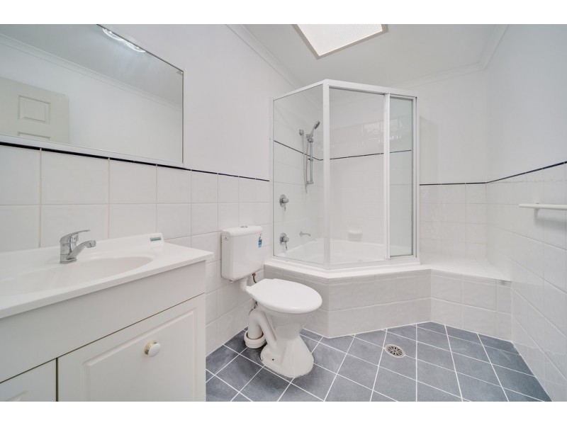 12/25 Aspinall Street, Watson ACT 2602