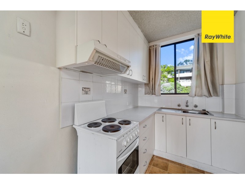 17/30 Springvale Drive, Hawker ACT 2614