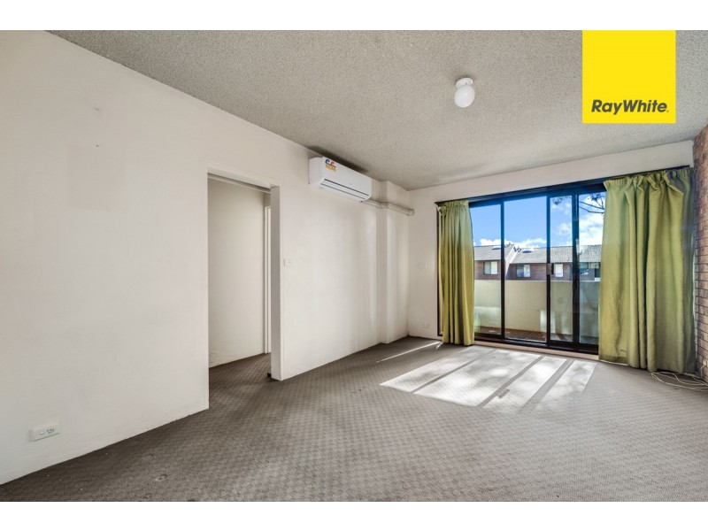 17/30 Springvale Drive, Hawker ACT 2614