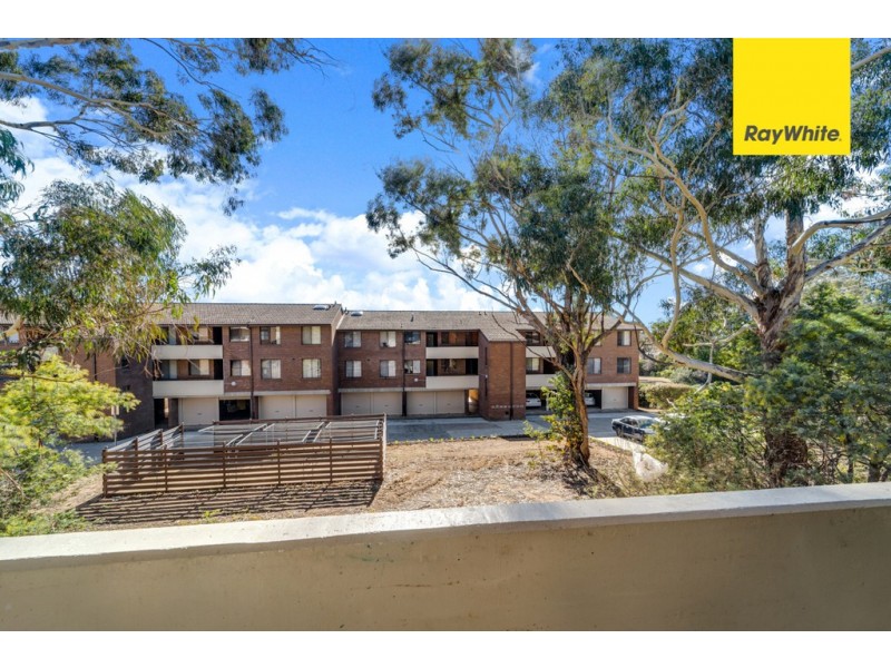 17/30 Springvale Drive, Hawker ACT 2614