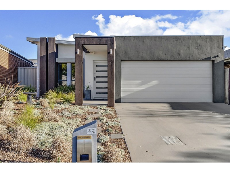 29 Isbister Street, Macgregor ACT 2615
