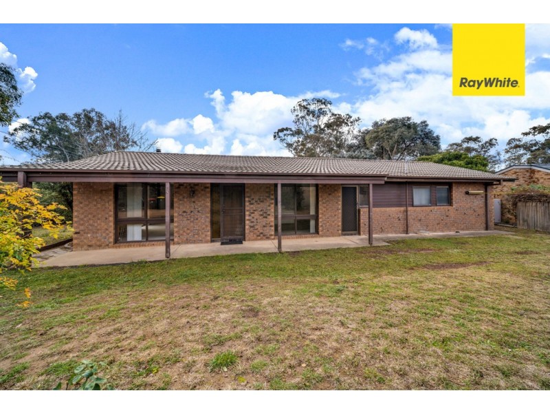 27 Lyall Crescent, Kambah ACT 2902