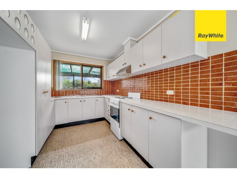 27 Lyall Crescent, Kambah ACT 2902