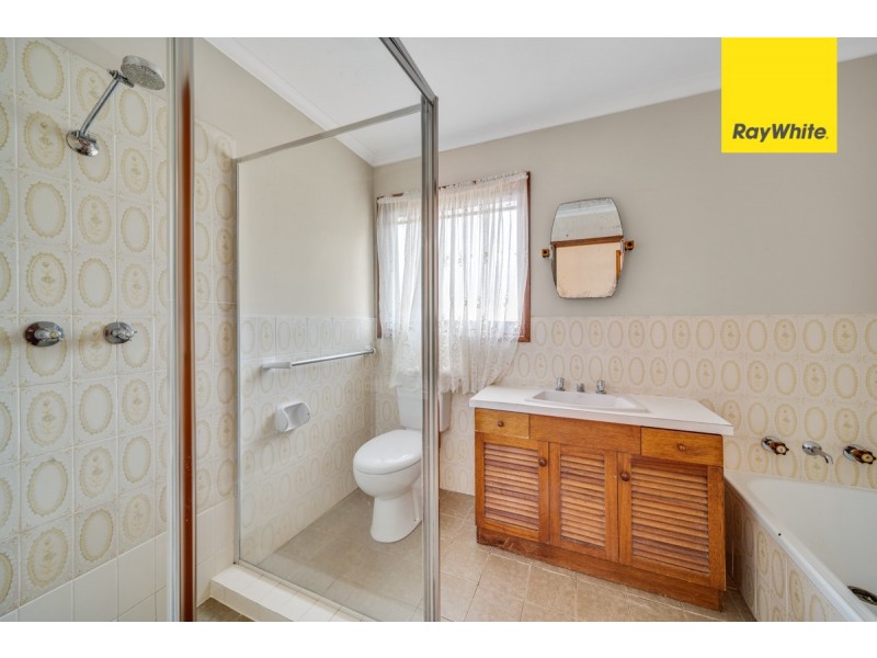 27 Lyall Crescent, Kambah ACT 2902