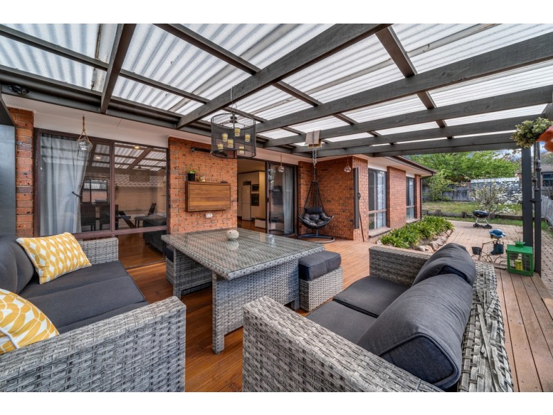 4 Myles Close, Calwell ACT 2905