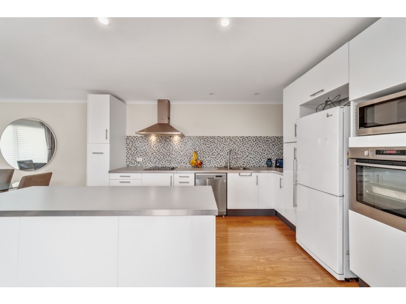 4 Myles Close, Calwell ACT 2905