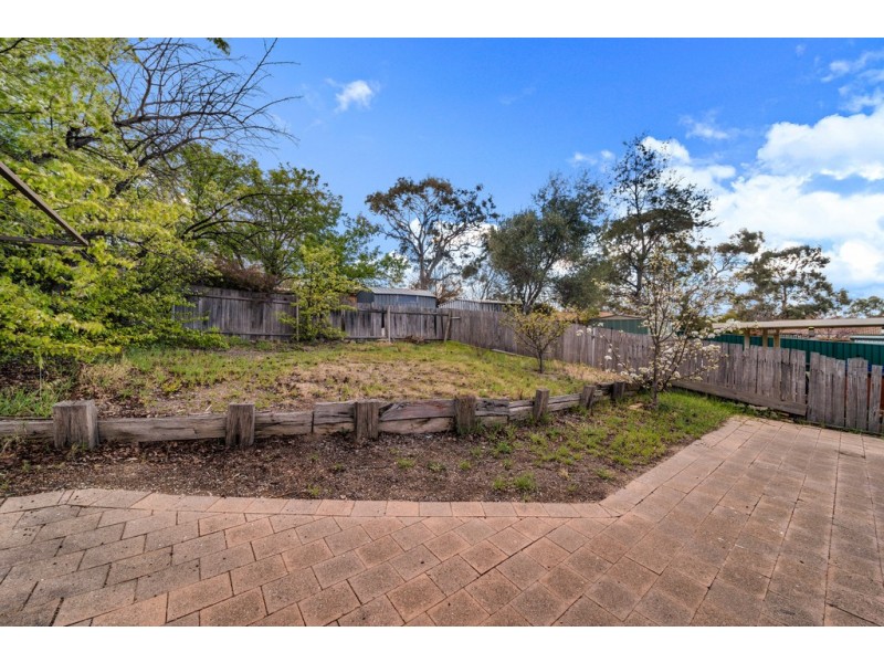 4 Myles Close, Calwell ACT 2905