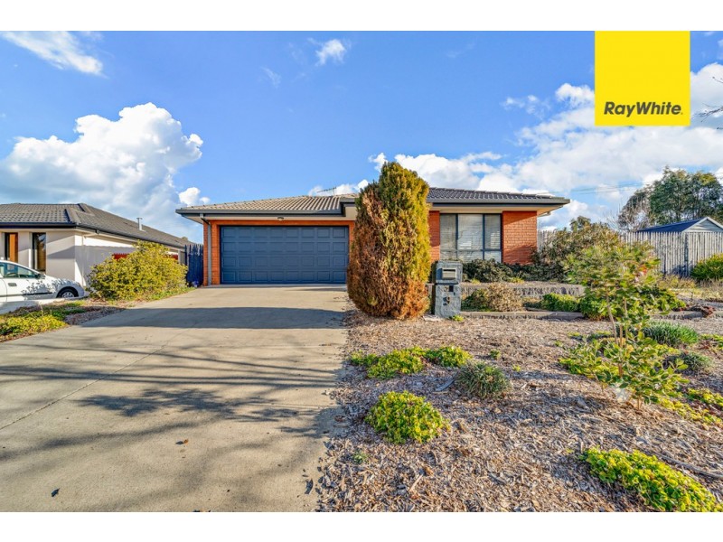 9 Stump Jump Crescent, Dunlop ACT 2615