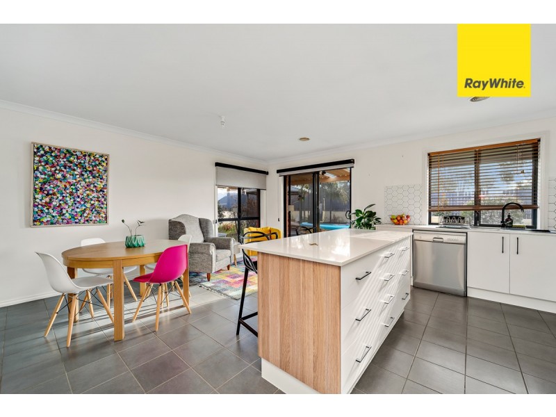9 Stump Jump Crescent, Dunlop ACT 2615