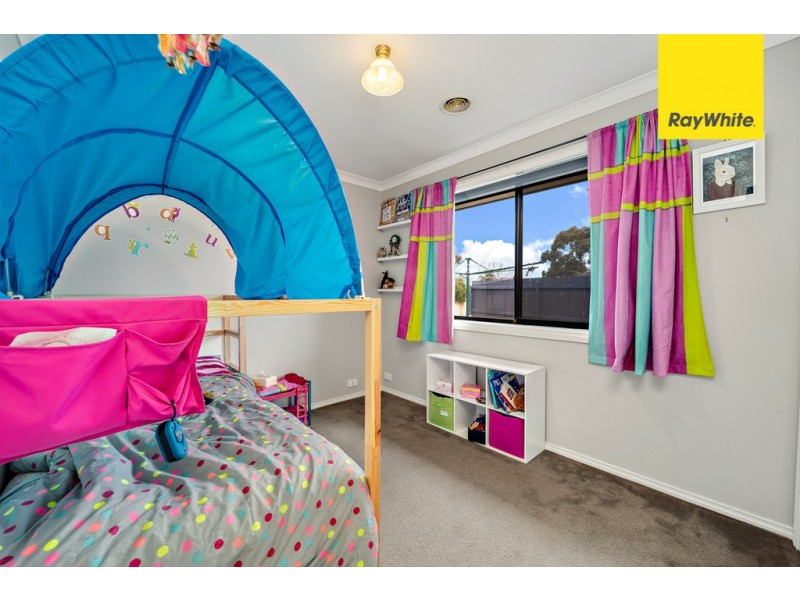 9 Stump Jump Crescent, Dunlop ACT 2615